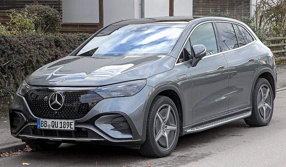 Mercedes-Benz EQE SUV 300 (89 kWh)