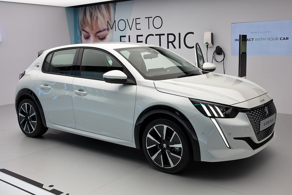 Peugeot e-208 136 CV 50 kWh